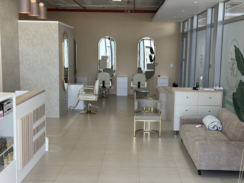 Fashion Wins Hair Collection
