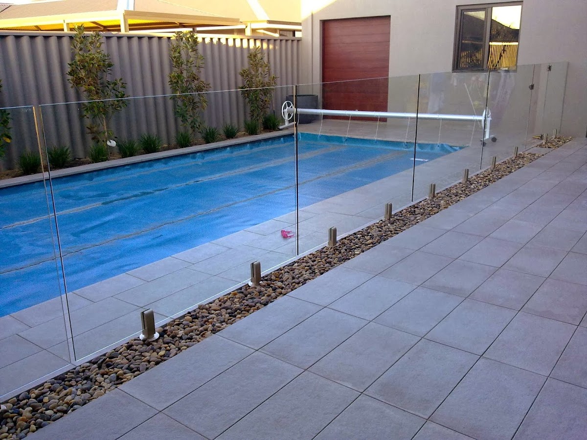 Australis Pavestone Co