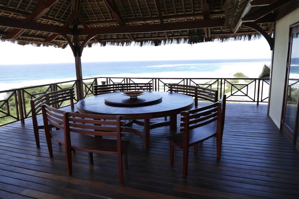 Catalina Lodge