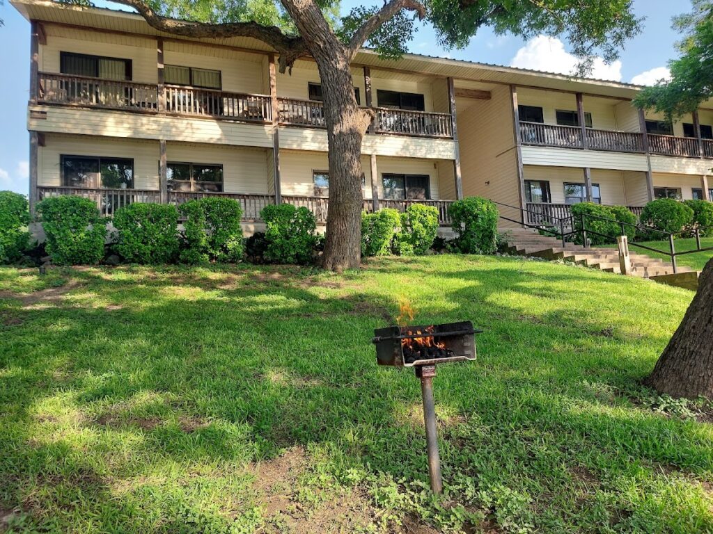 Heart of Texas Lake Resort