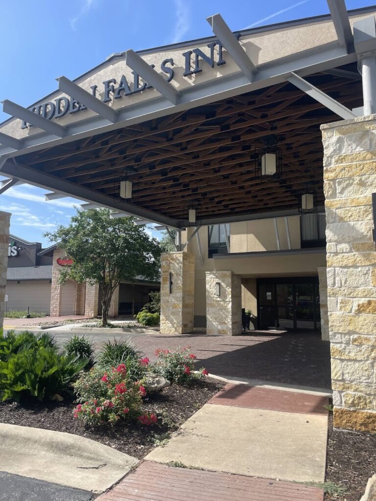 Hidden Falls Inn at Lake Marble Falls