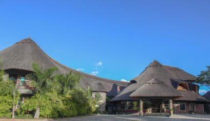 Manna Safari Lodge