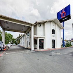 Motel 6 Dallas, TX – South