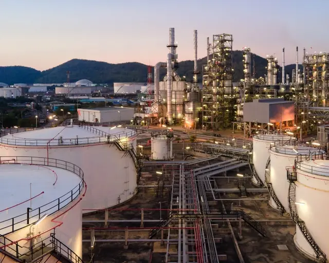 oil-and-gas-reduce_security_incidents_to_protect_operations_and_ensure_uptime