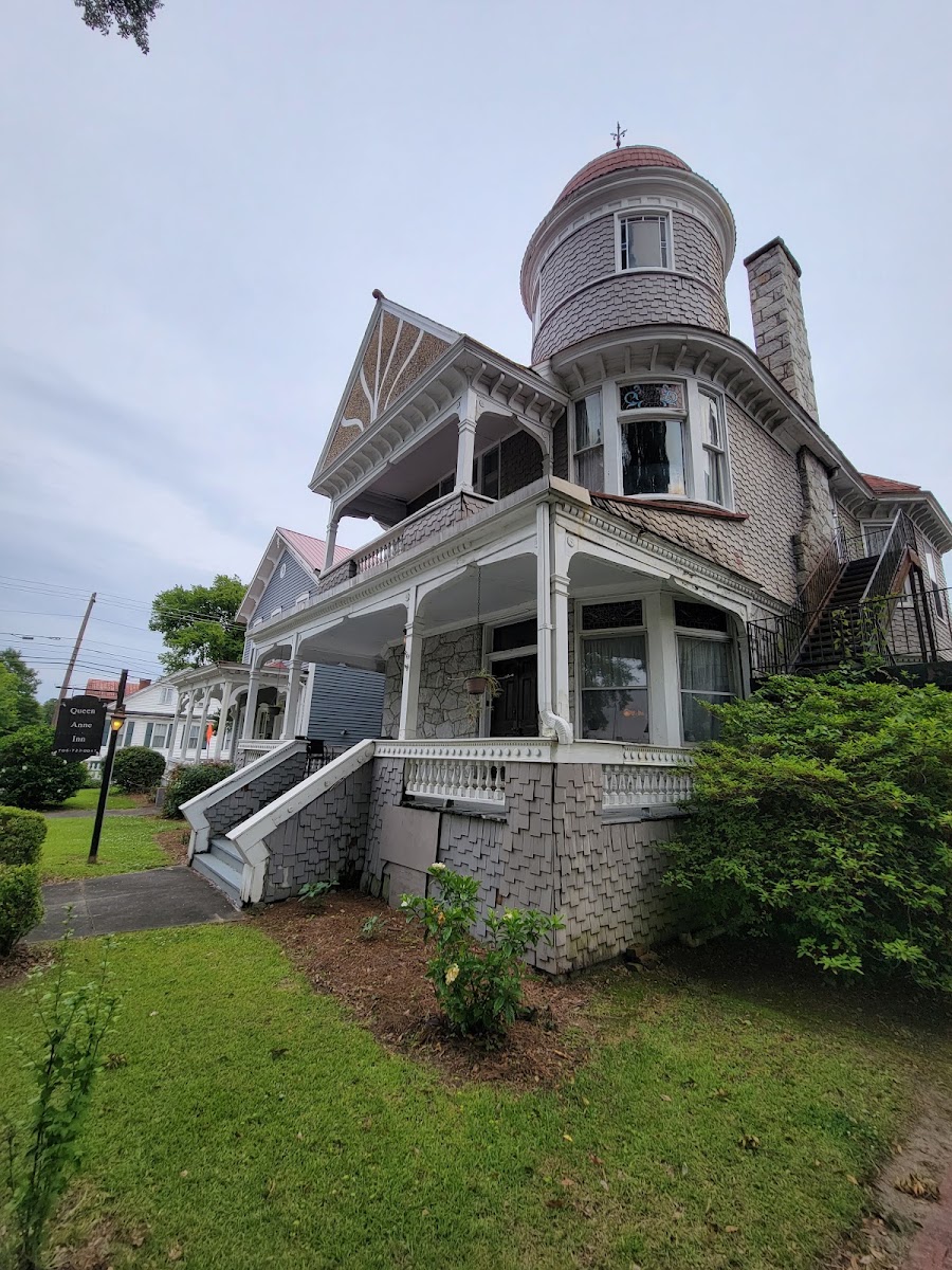 Queen Anne Inn