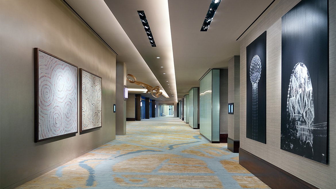daldtn-omni-dallas-meeting-arts-foyer